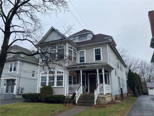 $2,750 | 18 Maplewood Avenue, West Hartford, CT 06119
