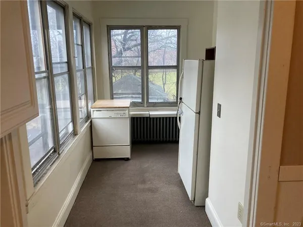 $2,750 | 18 Maplewood Avenue, West Hartford, CT 06119