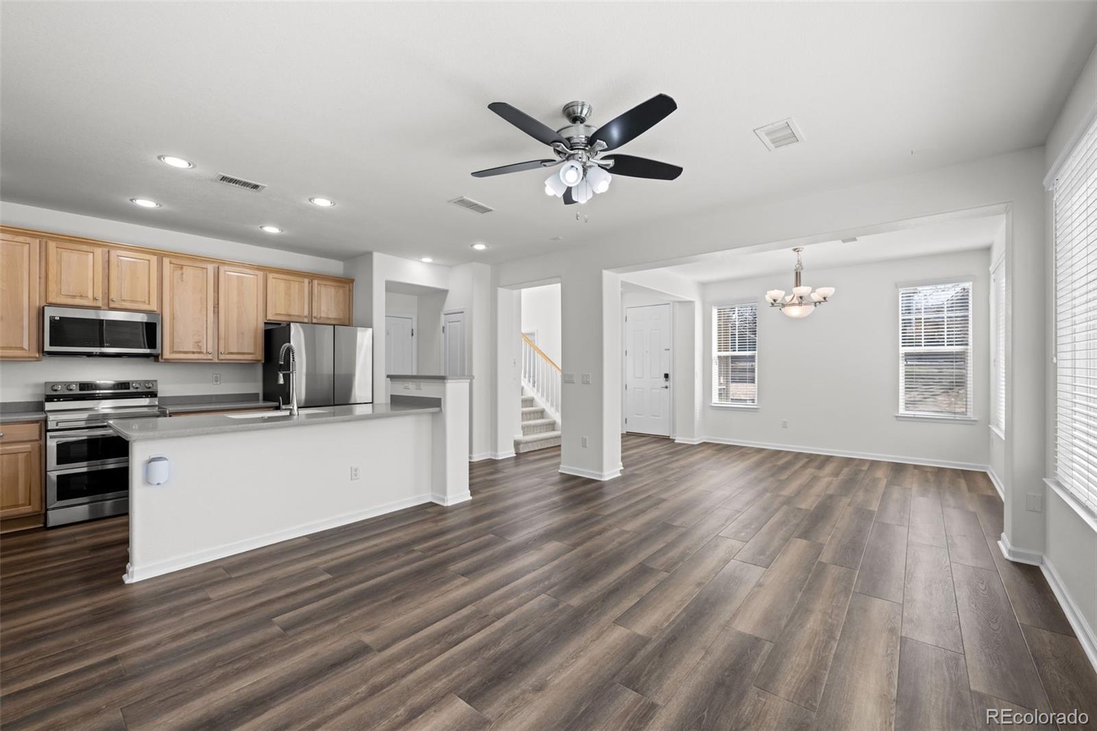 10621 Ashfield Street Highlands Ranch, CO 80126 - Photo 15 of 40