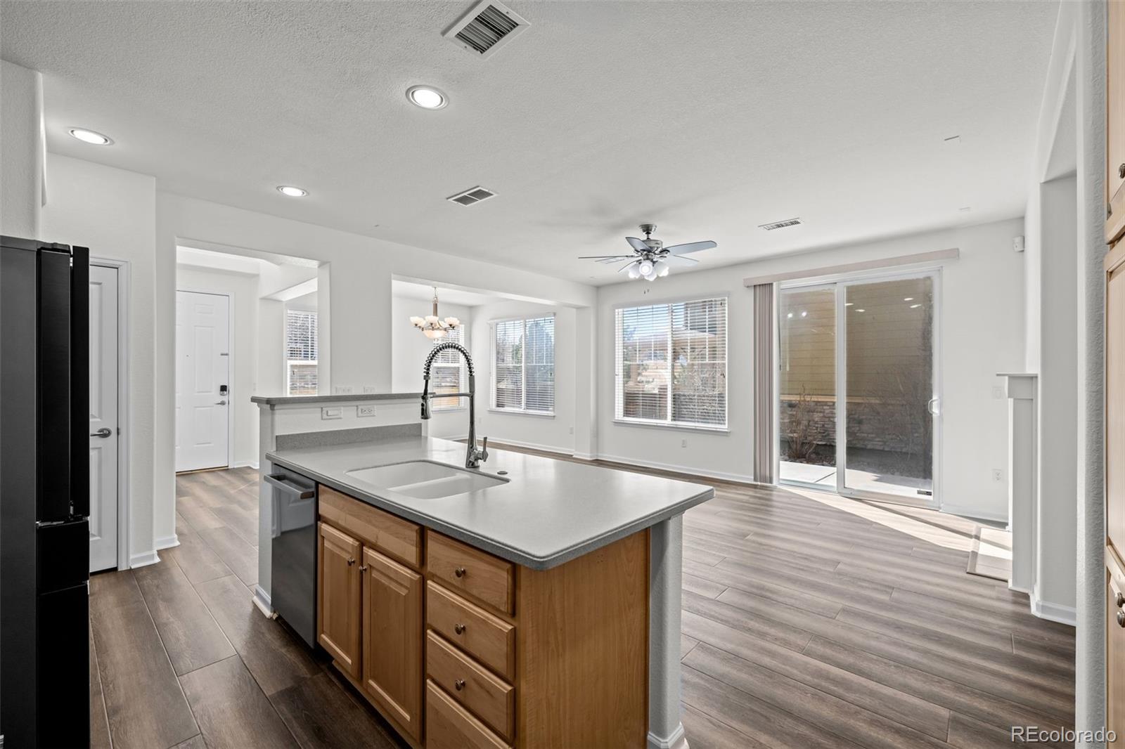 10621 Ashfield Street Highlands Ranch, CO 80126 - Photo 20 of 40
