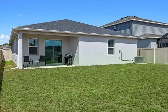 a front view of house with yard