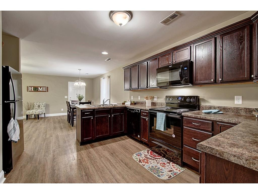 2927 Watauga Road, Unit 2 Johnson City, TN 37601 - Photo 6 of 28 Photo 6
