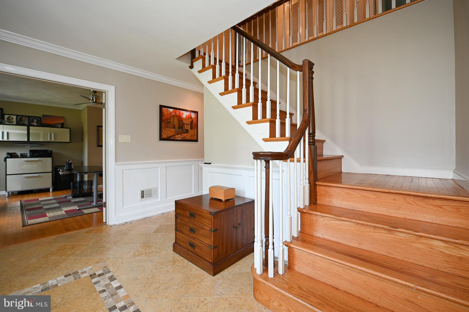 660 Joseph Drive Wayne, PA 19087 - Photo 4 of 81