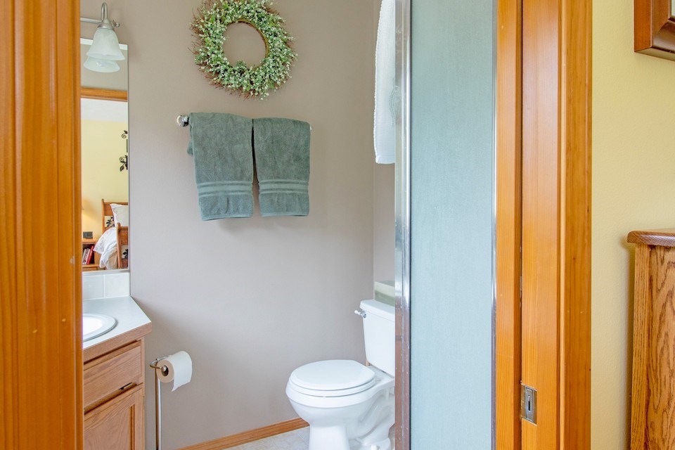 304 East Cooper Lane Colbert, WA 99005 - Photo 8 of 20 Gallery Image 8