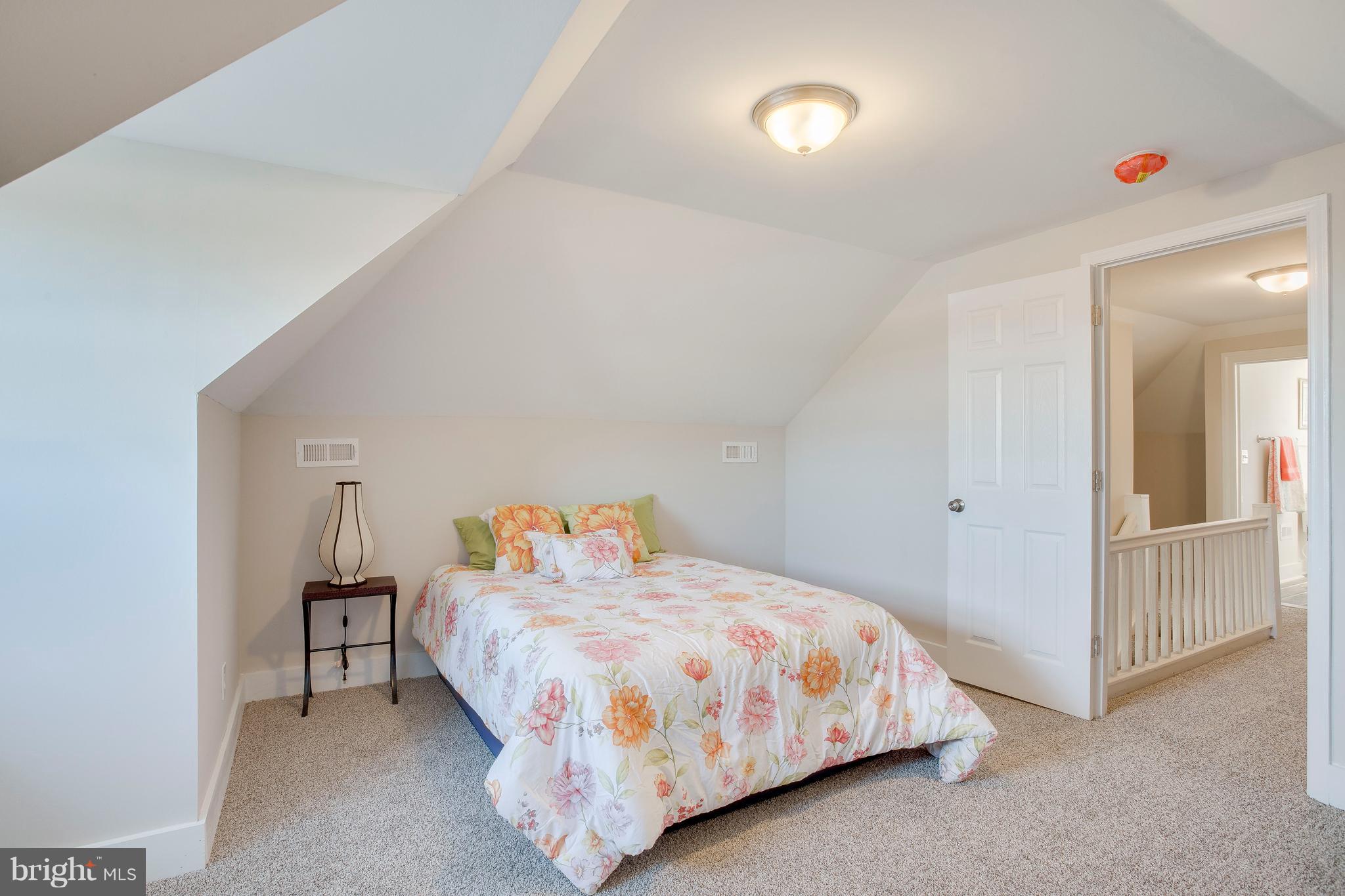 3919 Ridgecroft Road Baltimore, MD 21206 - Photo 44 of 55