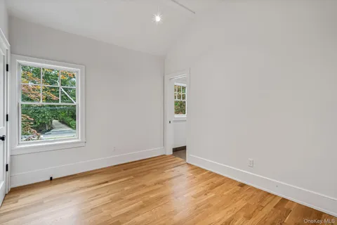 $3,650,000 | 36 Jagger Lane, Westhampton, NY 11977