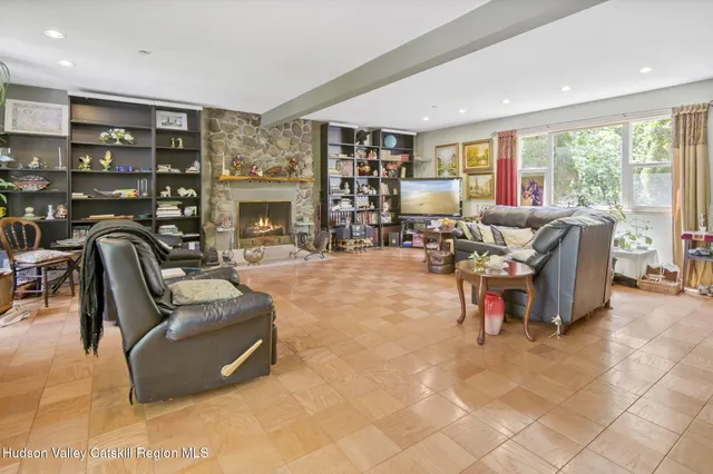 $350,000 | 240 Woodard Road, East Durham, NY 12423