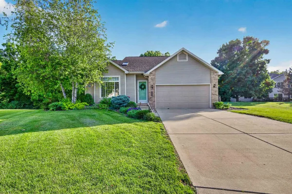$450,000 | 236 Westend Circle, Sun Prairie, WI 53590