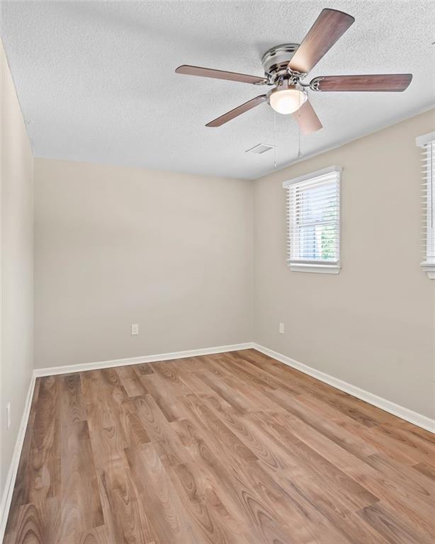 10123 Steele Road Kansas City, KS 66111 - Photo 18 of 19