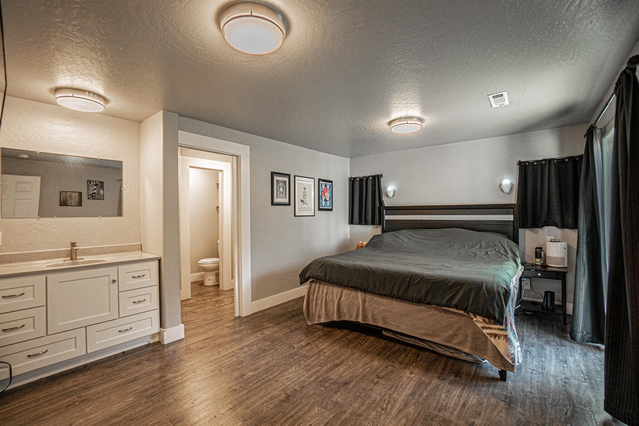 549 Wilson Road Central Point, OR 97502 - Photo 12 of 35 DSC09912-HDR