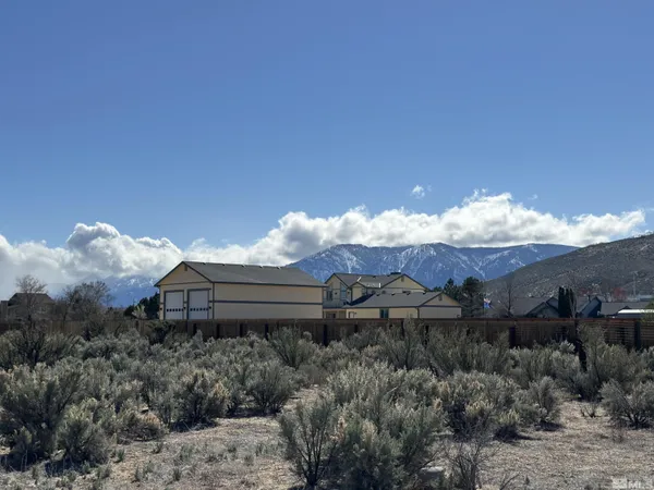 $549,000 | 801 Koontz Lane, Carson City, NV 89701