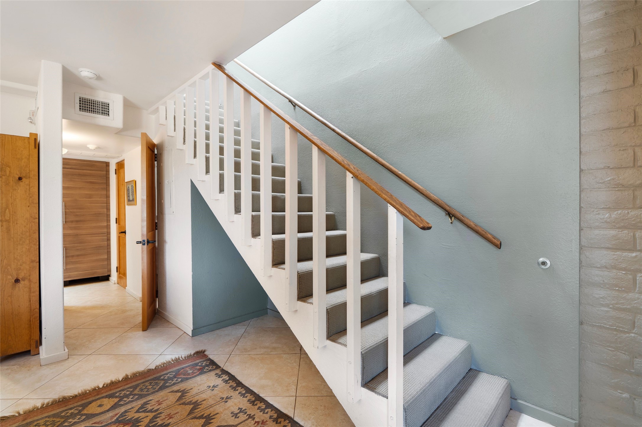 320 Artist Road, Unit 24 Santa Fe, NM 87501 - Photo 16 of 31 Gallery Image 16