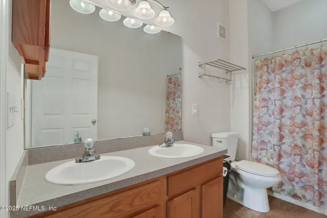 $165,000 | 785 Oakleaf Plantation Parkway, Unit 1634, Orange Park, FL 32065