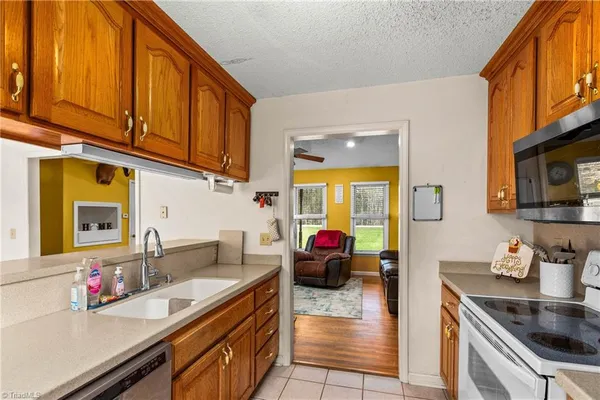 $300,000 | 4957 North Carolina Highway 772, Madison, NC 27025