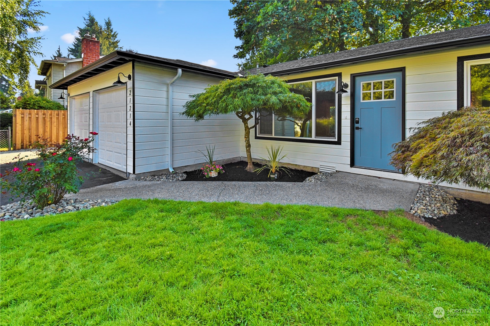 21214 3rd Avenue West Bothell, WA 98021 - Photo 3 of 40