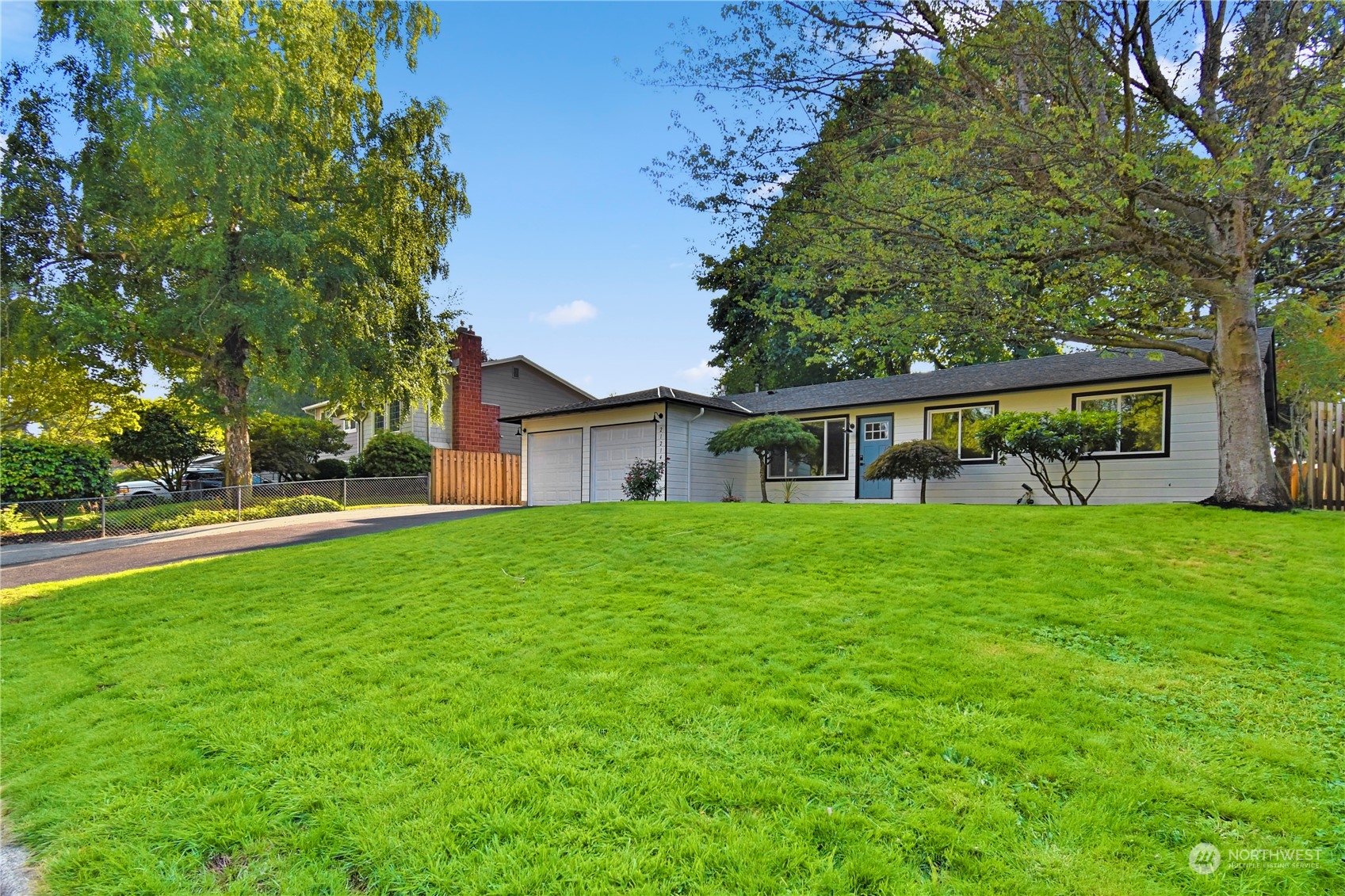 21214 3rd Avenue West Bothell, WA 98021 - Photo 6 of 40