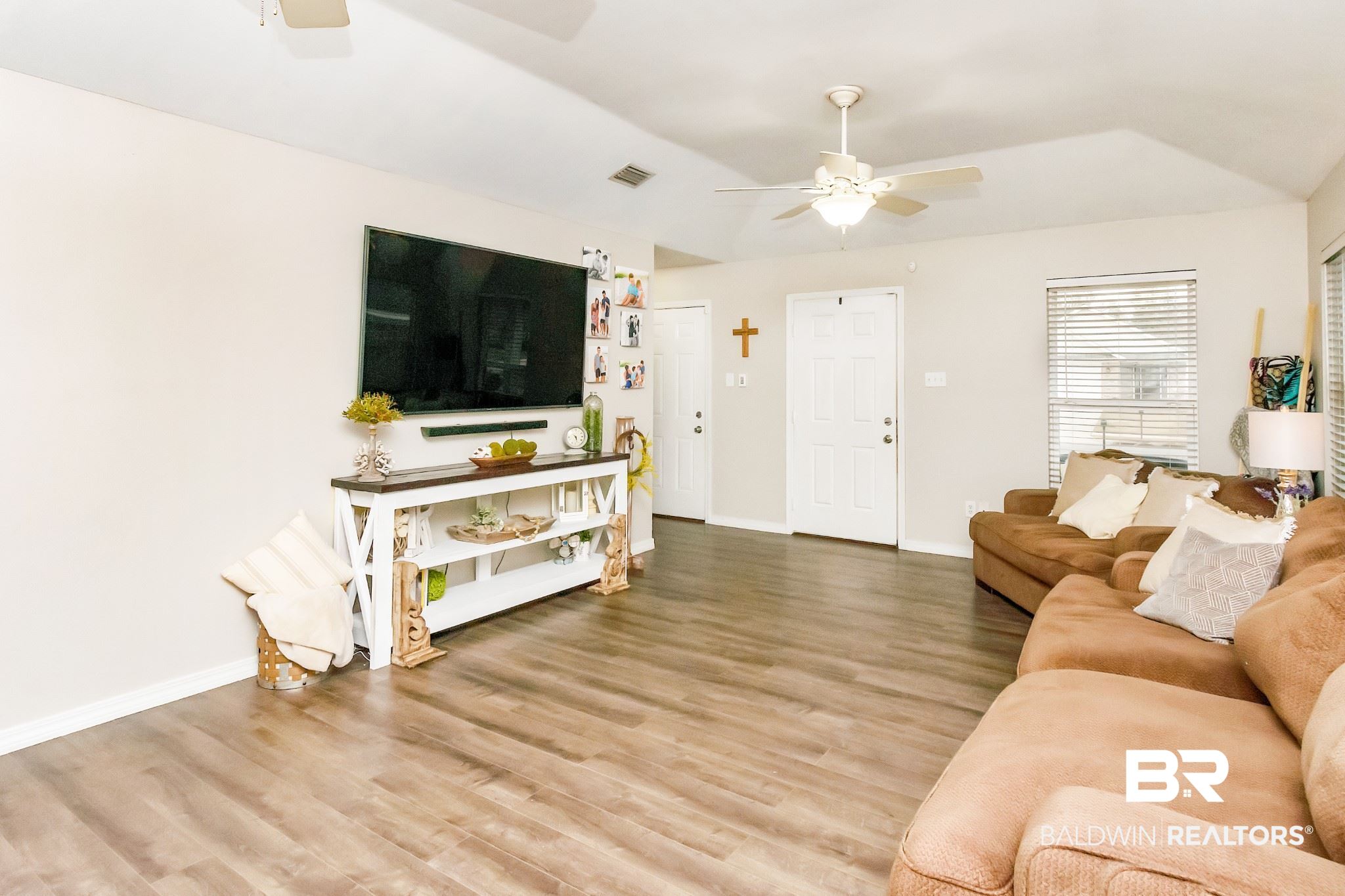 3224 Franklin Court Mobile, AL 36618 - Photo 3 of 27