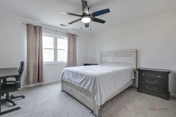 $625,000 | 212 Willow Parkway, Buffalo Grove, IL 60089