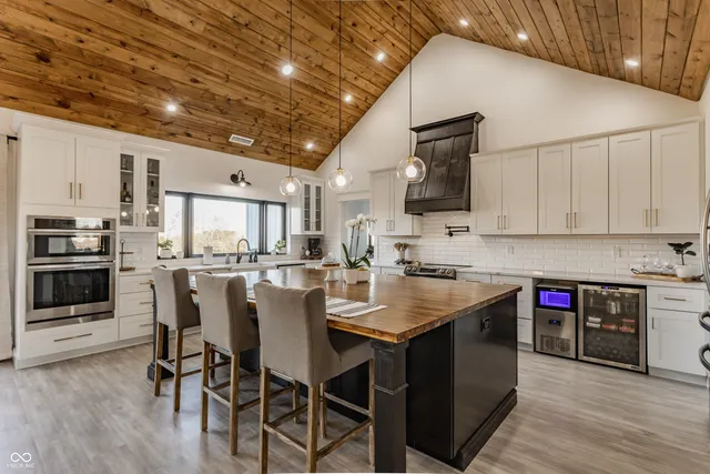 $1,499,000 | 6186 North 50 East, Fortville, IN 46040