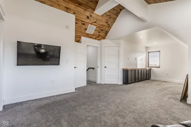 $1,499,000 | 6186 North 50 East, Fortville, IN 46040