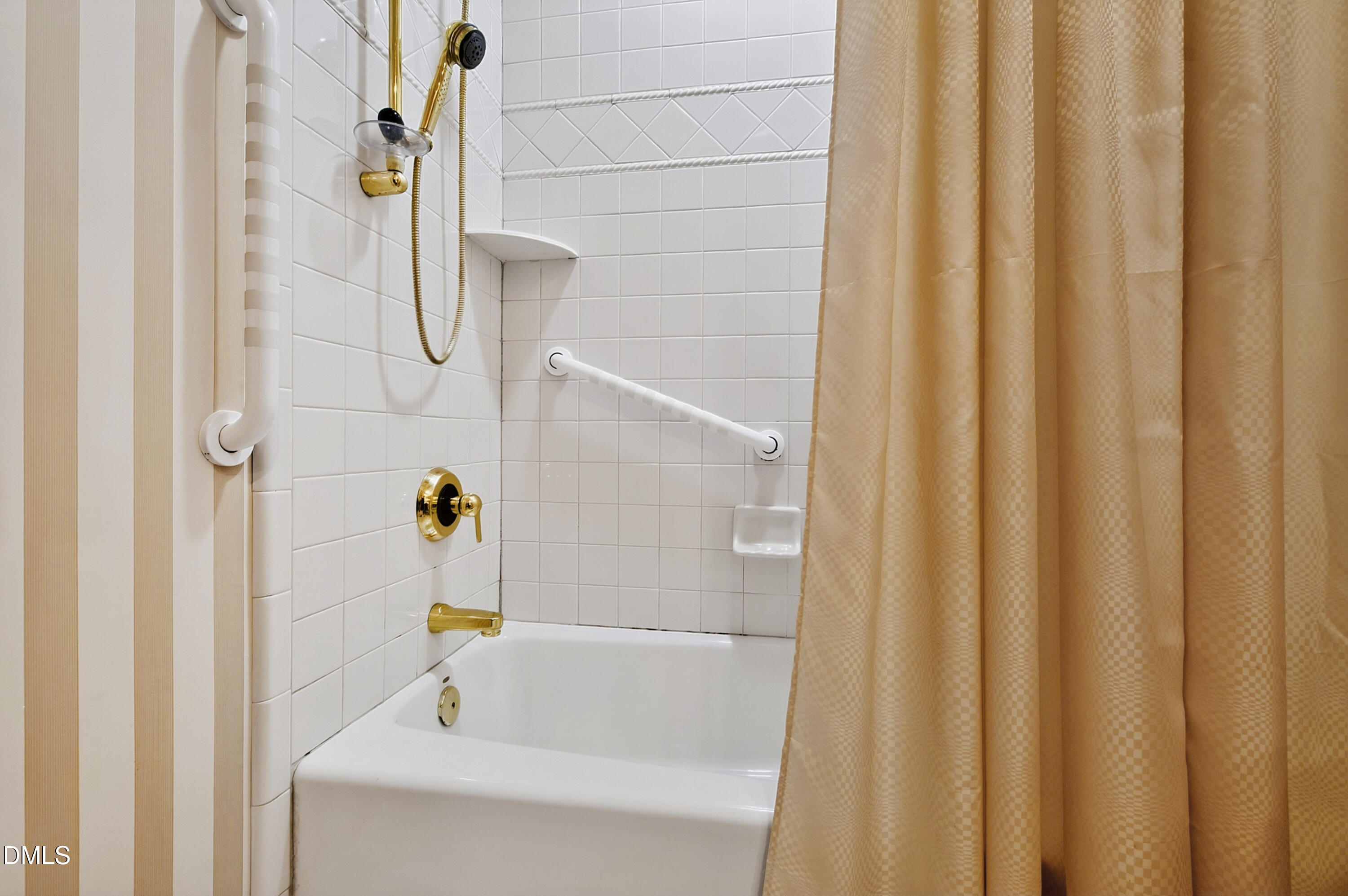 3708 Lubbock Drive Raleigh, NC 27612 - Photo 31 of 64