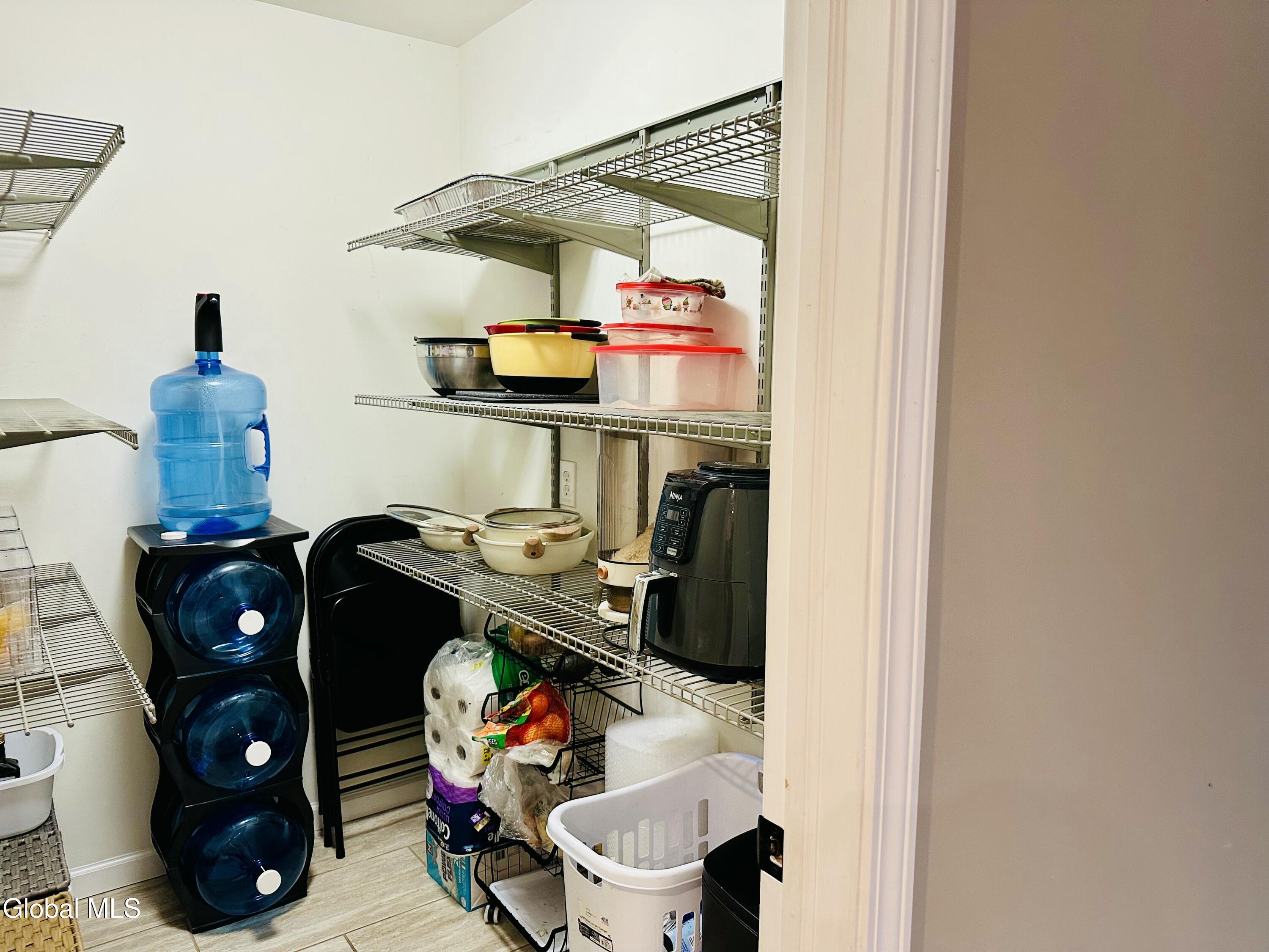 3219 Williams Street Rotterdam, NY 12306 - Photo 5 of 22 Interior_05