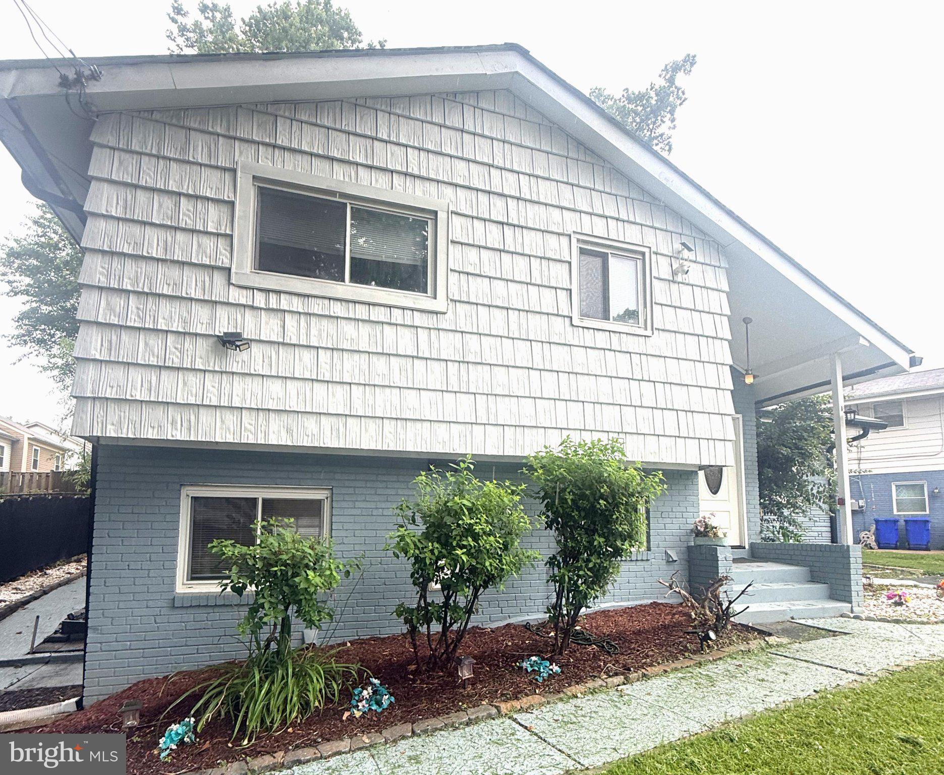 11321 College View Drive Silver Spring, MD 20902 - Photo 3 of 88 Charming two-story home with greenery.