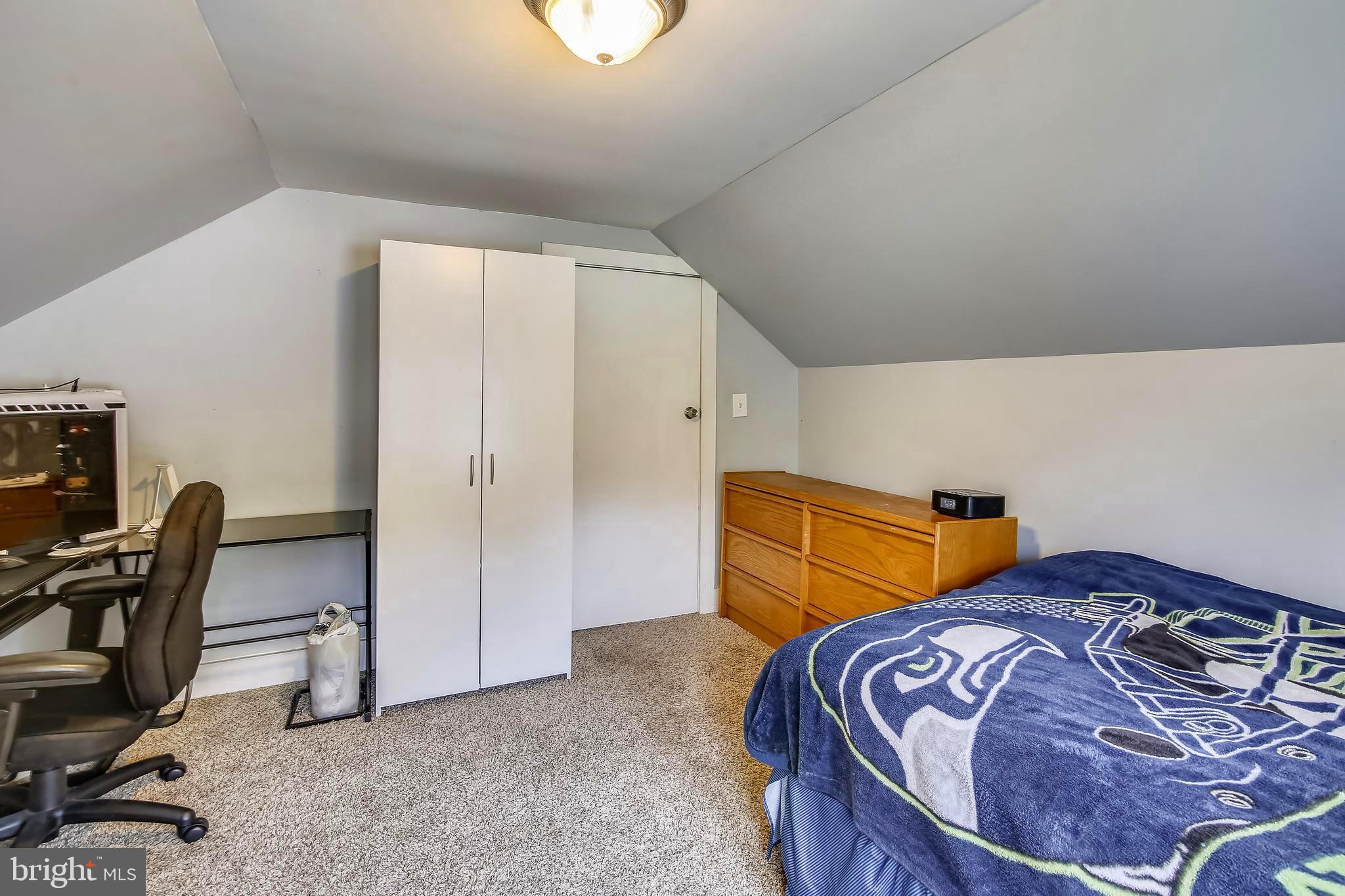 7734 Edgewood Church Road Frederick, MD 21702 - Photo 25 of 32 Upper fourth bedroom with closet
