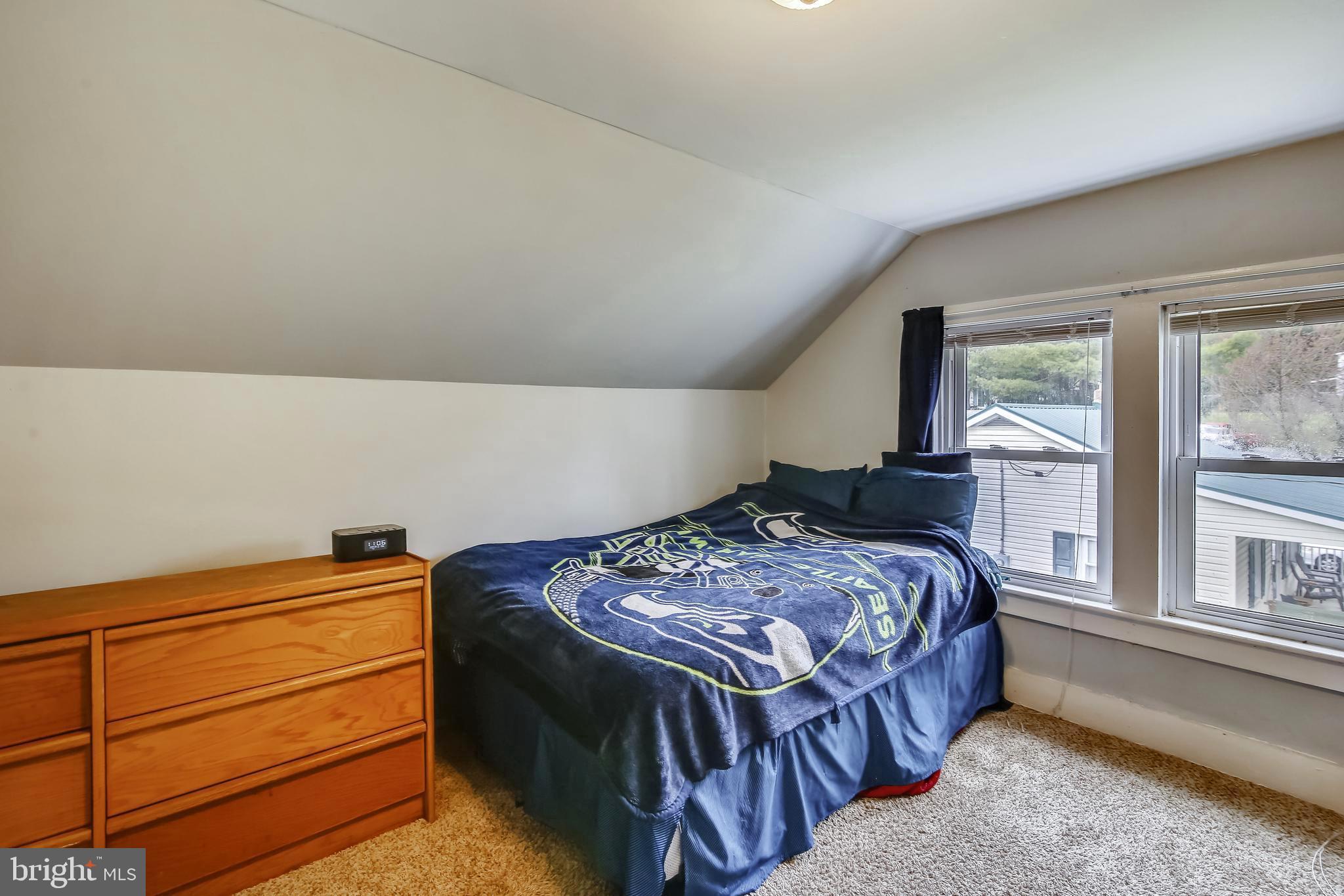 7734 Edgewood Church Road Frederick, MD 21702 - Photo 26 of 32 Light-filled fourth bedroom