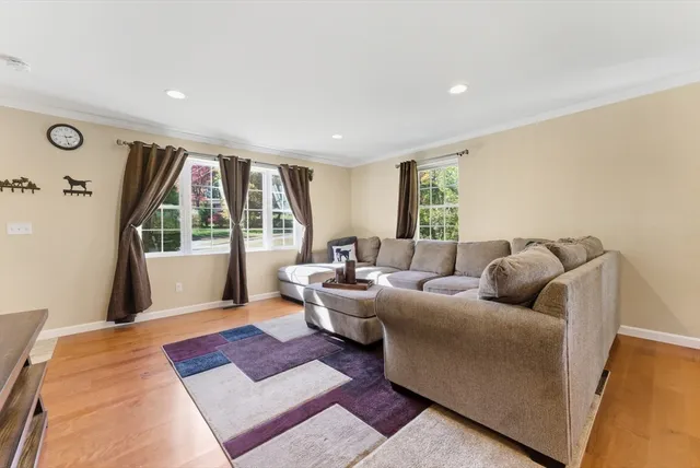 $469,900 | 116 Granville Road, Southwick, MA 01077