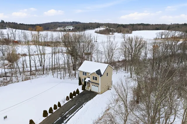 $469,900 | 116 Granville Road, Southwick, MA 01077