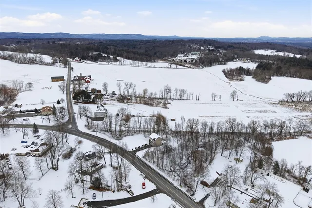 $469,900 | 116 Granville Road, Southwick, MA 01077