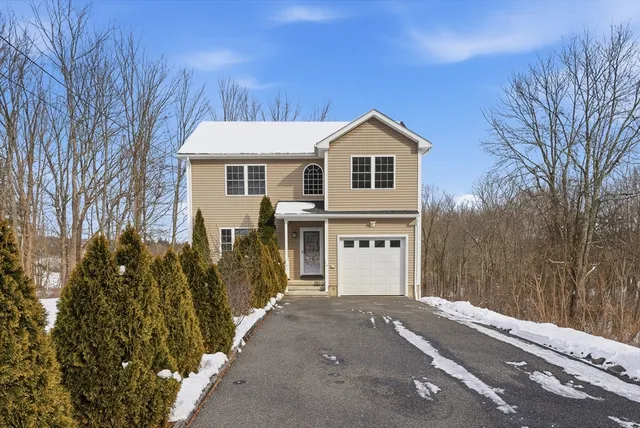 $469,900 | 116 Granville Road, Southwick, MA 01077