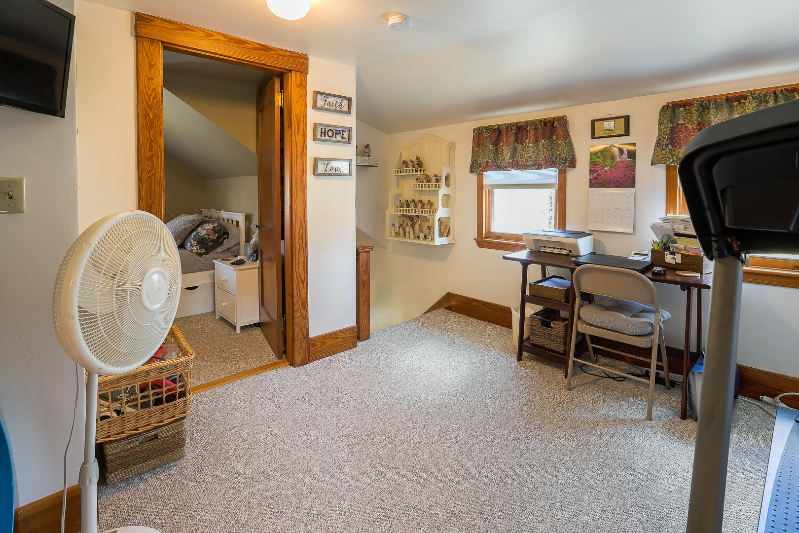 607 Kennebec Road Hampden, ME 04444 - Photo 37 of 39 office2