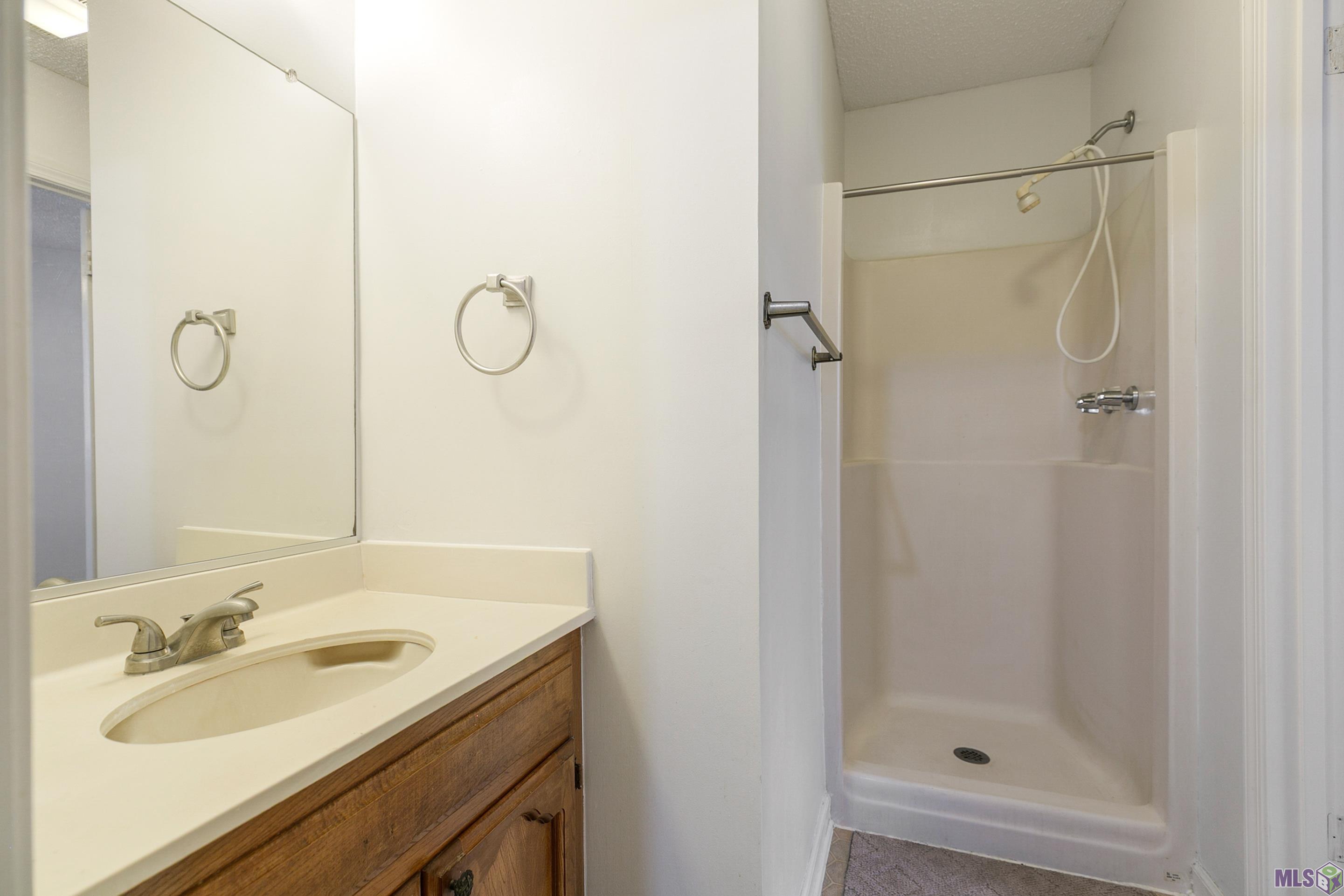 8091 Bayou Fountain Avenue, Unit 402 Baton Rouge, LA 70820 - Photo 12 of 15