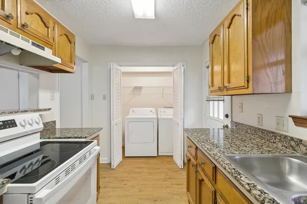 $89,000 | 8091 Bayou Fountain Avenue, Unit 402, Baton Rouge, LA 70820