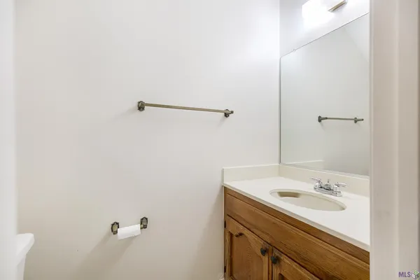 $83,500 | 8091 Bayou Fountain Avenue, Unit 402, Baton Rouge, LA 70820