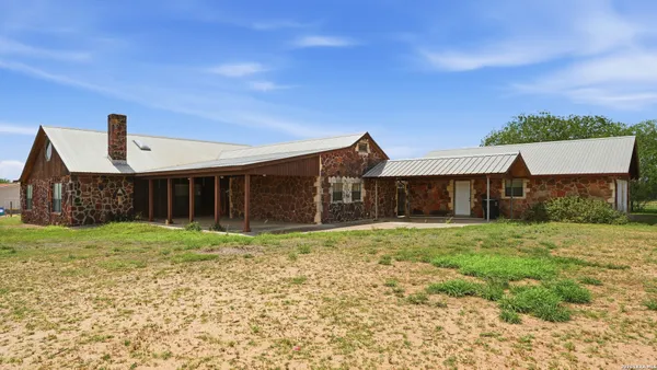 $475,000 | 1001 Horton Lane, Poteet, TX 78065