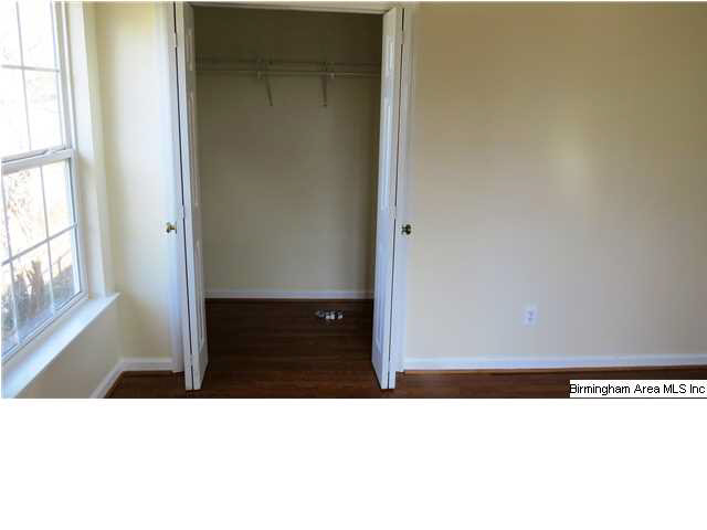 1409 Cabin Hill Road Birmingham, AL 35235 - Photo 13 of 24