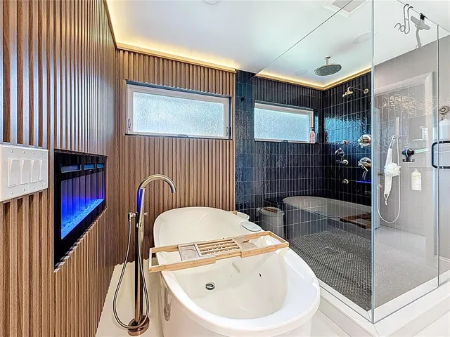 $9,500 | 8693 15th Street North, St. Petersburg, FL 33702