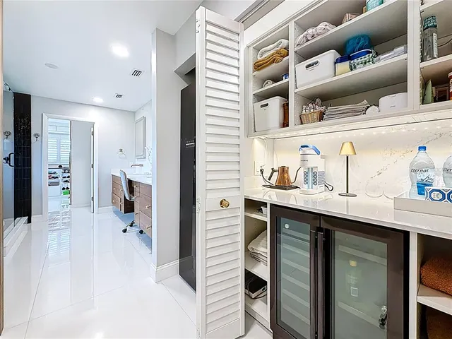 $9,500 | 8693 15th Street North, St. Petersburg, FL 33702