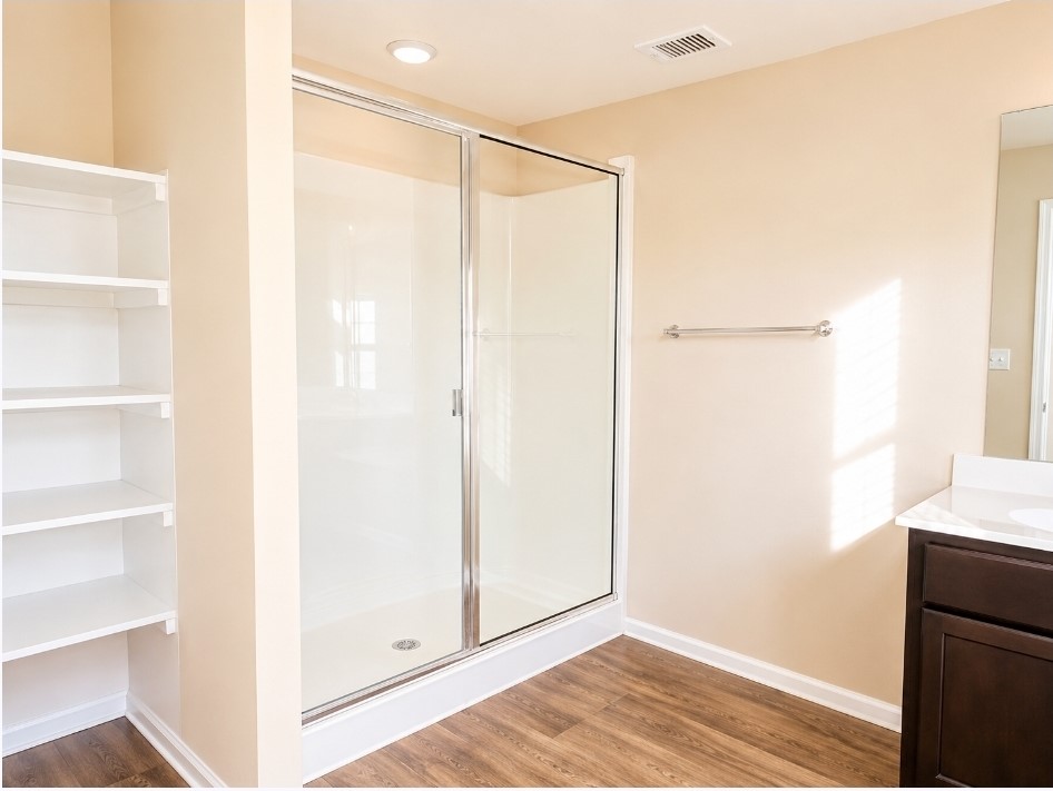 11640 Cambrian Road Manor, TX 78653 - Photo 12 of 15 a view of bathroom with shower
