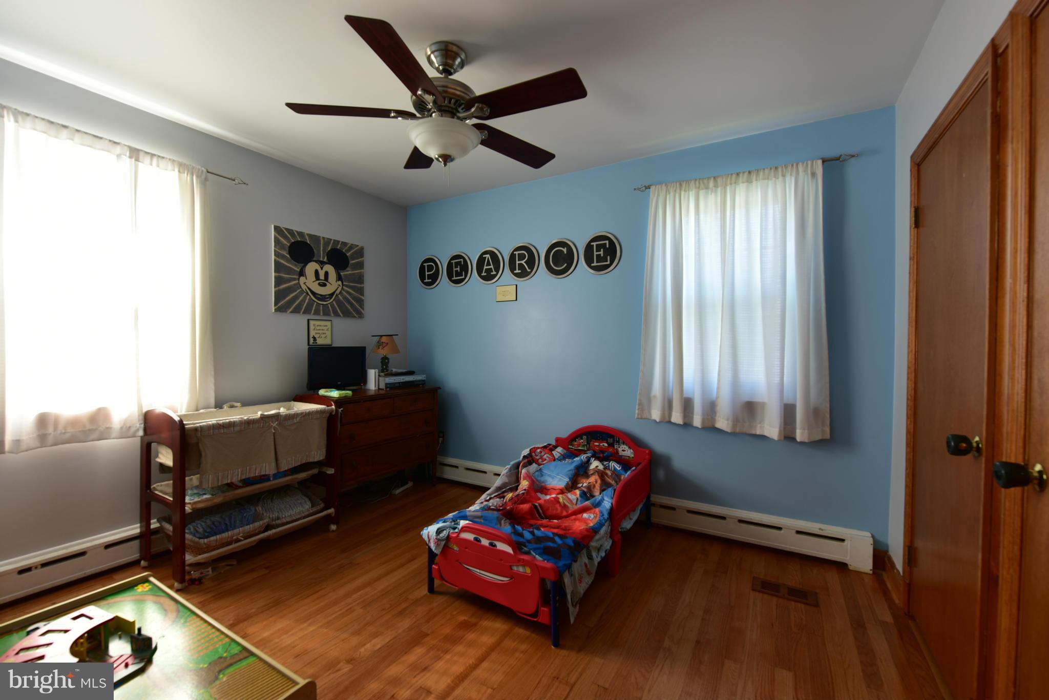 2027 Middleborough Road Essex, MD 21221 - Photo 21 of 24 Bedroom 2