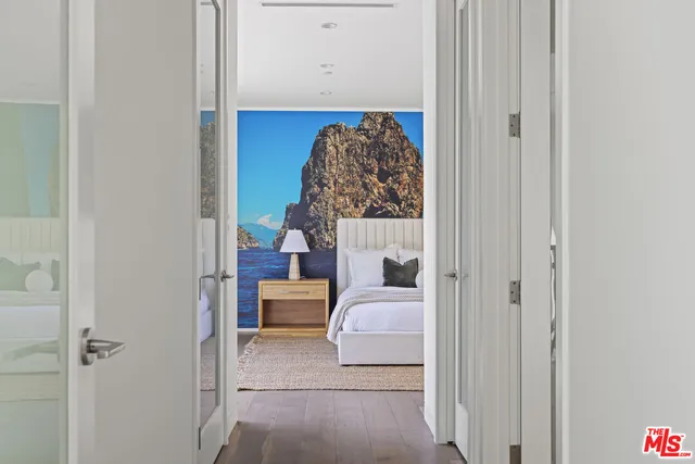 $3,000,000 | 2756 Westshire Drive, Los Angeles, CA 90068