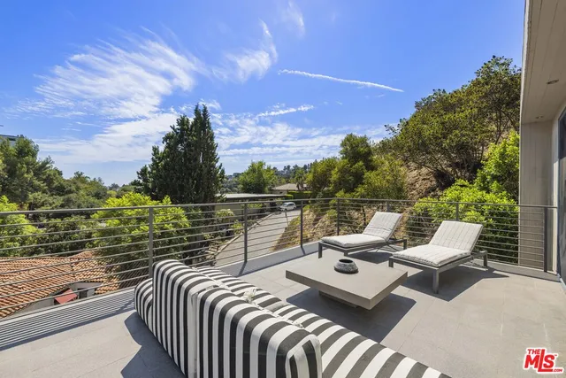 $3,000,000 | 2756 Westshire Drive, Los Angeles, CA 90068