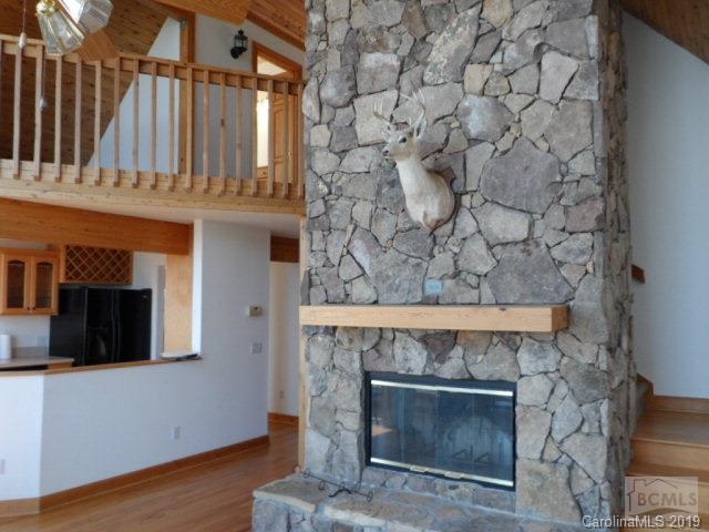 4197 Rocky Road Valdese, NC 28690 - Photo 4 of 15 Gallery Image 4