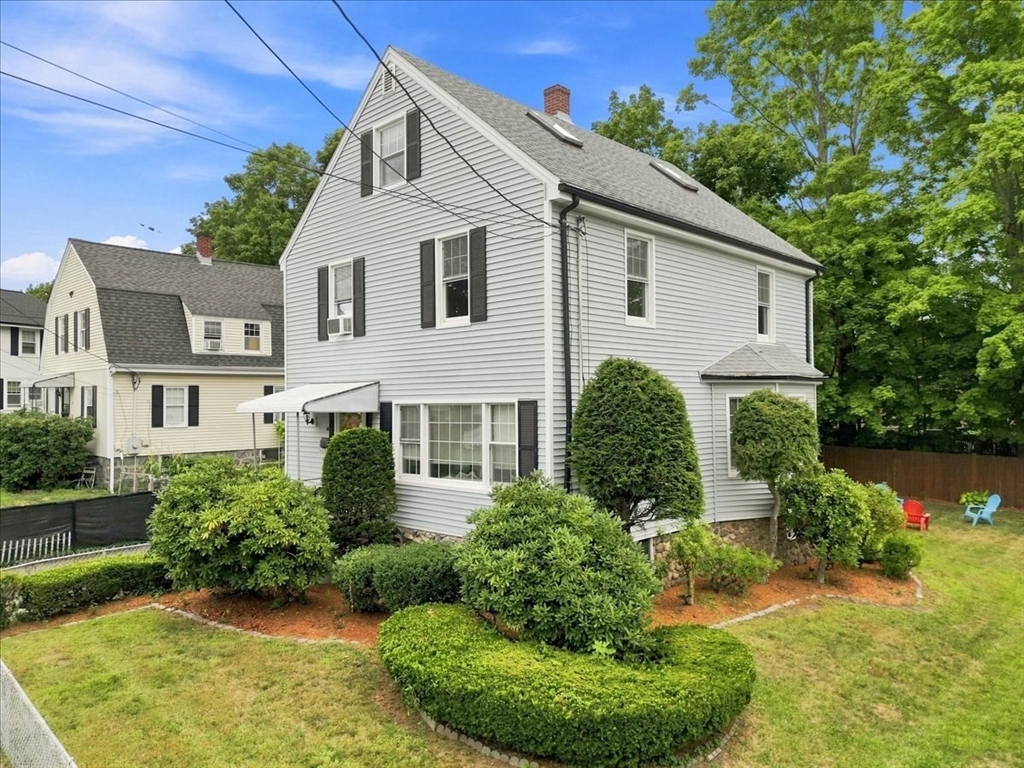 15 Morrison Road Braintree, MA 02184 - Photo 3 of 40 Gallery Image 3