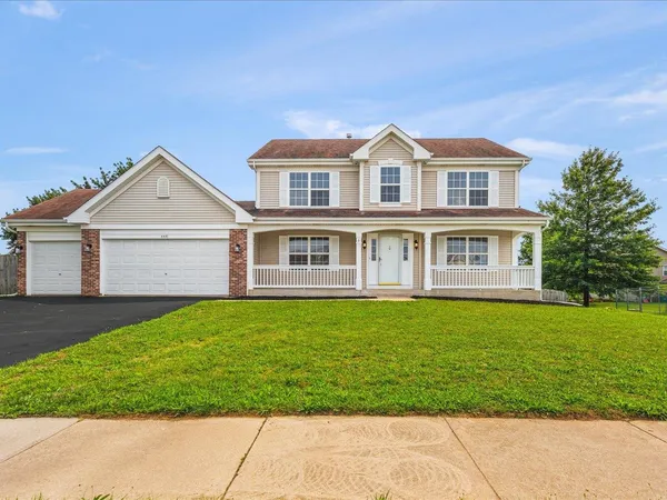 $349,000 | 5571 Thribble Cross, Roscoe, IL 61073
