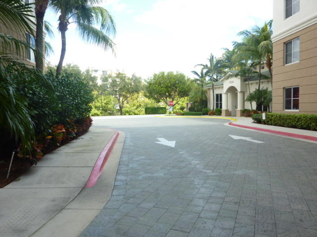 1660 Renaissance Commons Boulevard, Unit 2619 Boynton Beach, FL 33426 - Photo 19 of 21 Exterior