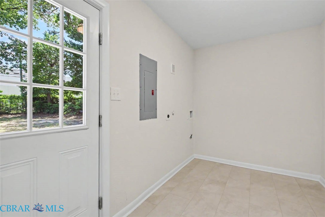 47 Azalea Drive Hampton, VA 23669 - Photo 32 of 35
